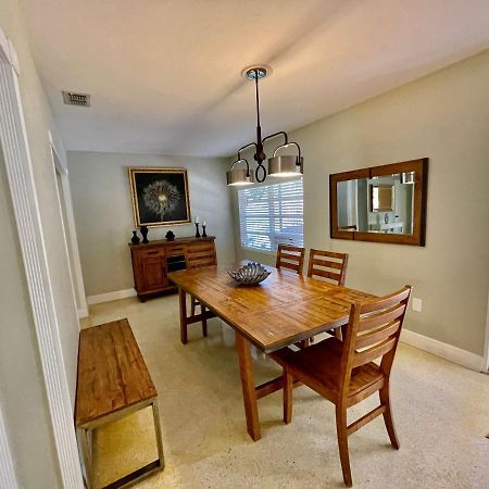 Rowena House 2Bd Den 2Bth Heated Pool Near Siesta Key Villa Сарасота Екстериор снимка