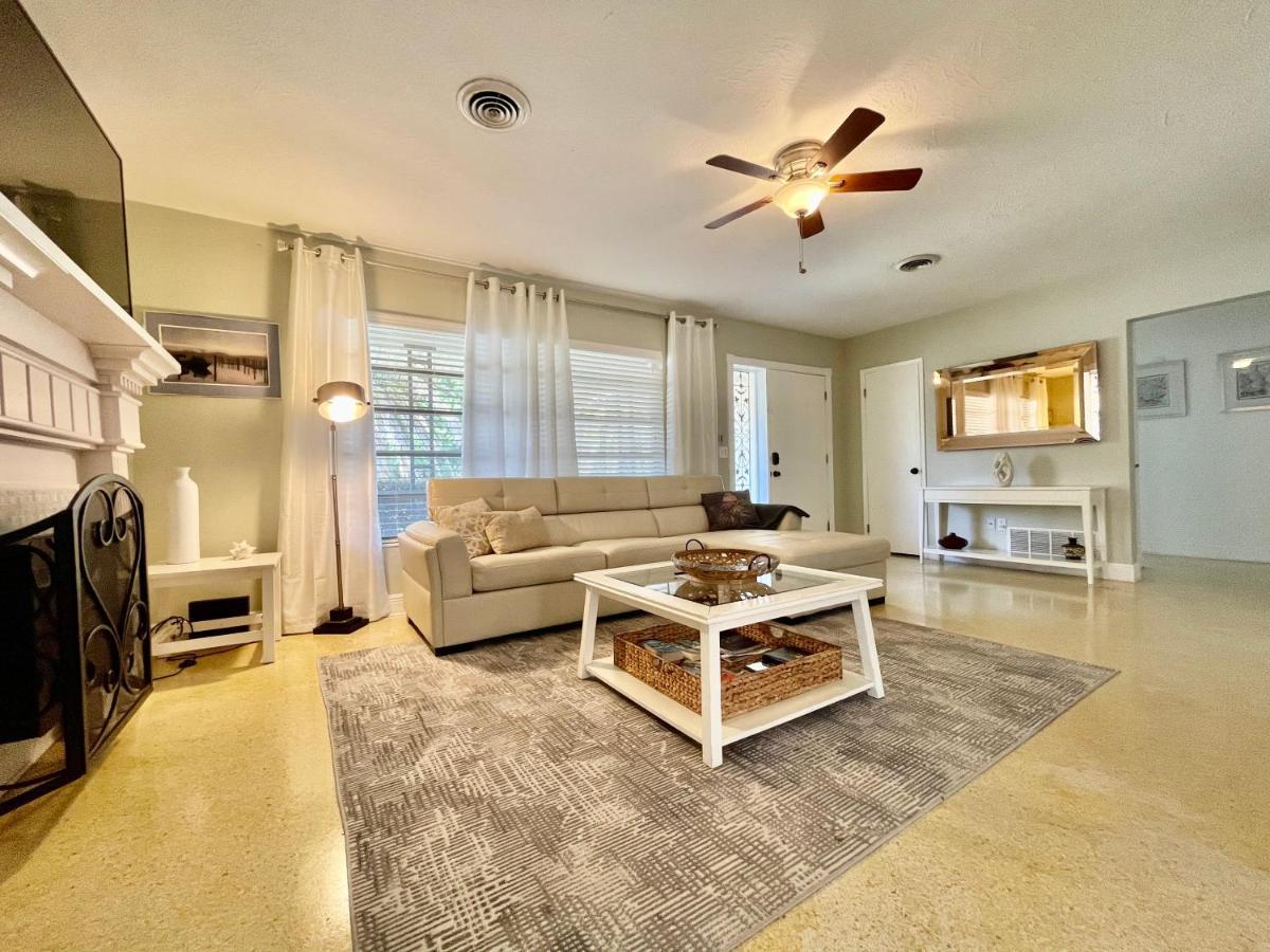 Rowena House 2Bd Den 2Bth Heated Pool Near Siesta Key Villa Сарасота Екстериор снимка