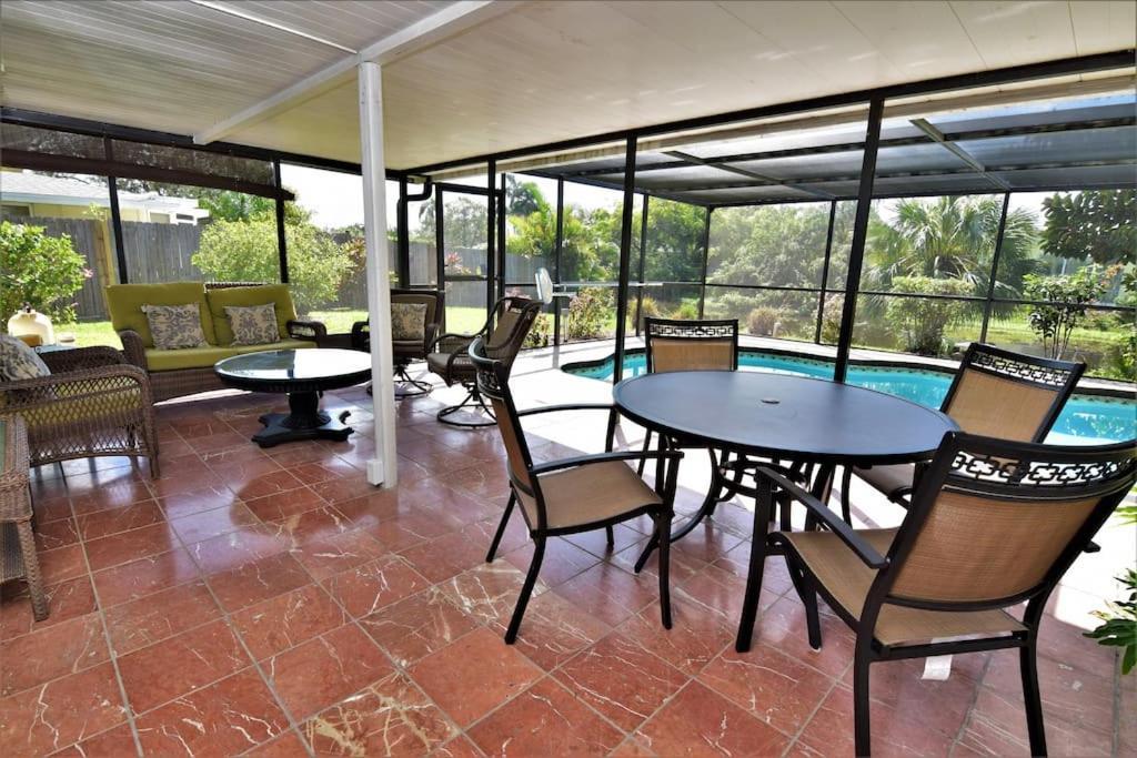 Rowena House 2Bd Den 2Bth Heated Pool Near Siesta Key Villa Сарасота Екстериор снимка
