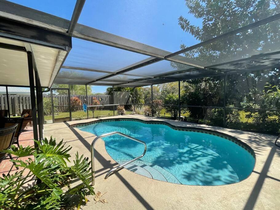 Rowena House 2Bd Den 2Bth Heated Pool Near Siesta Key Villa Сарасота Екстериор снимка
