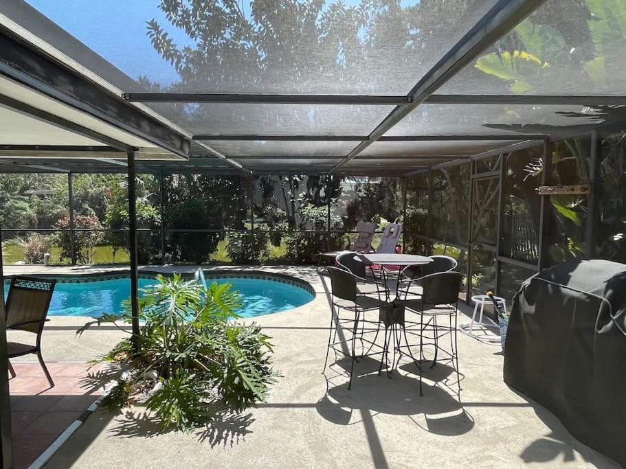 Rowena House 2Bd Den 2Bth Heated Pool Near Siesta Key Villa Сарасота Екстериор снимка
