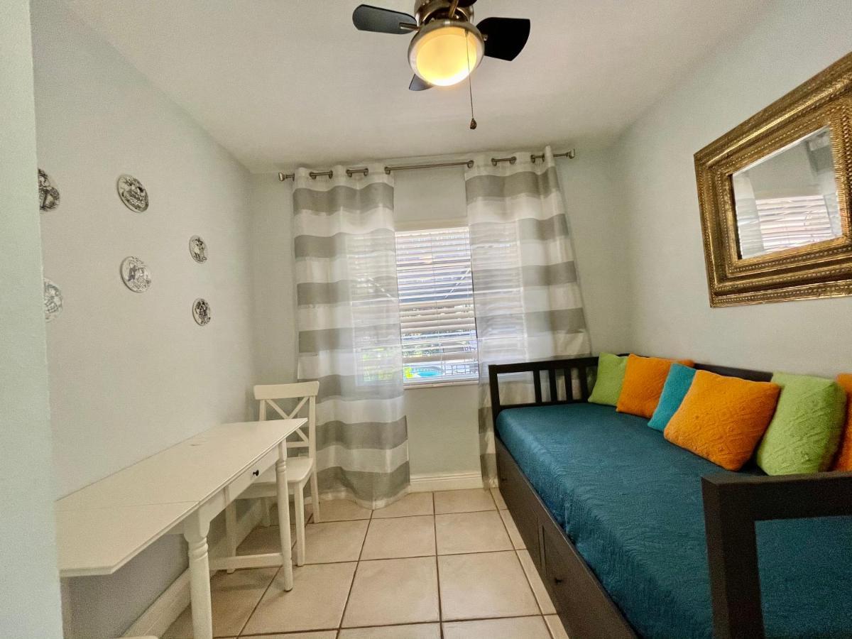 Rowena House 2Bd Den 2Bth Heated Pool Near Siesta Key Villa Сарасота Екстериор снимка